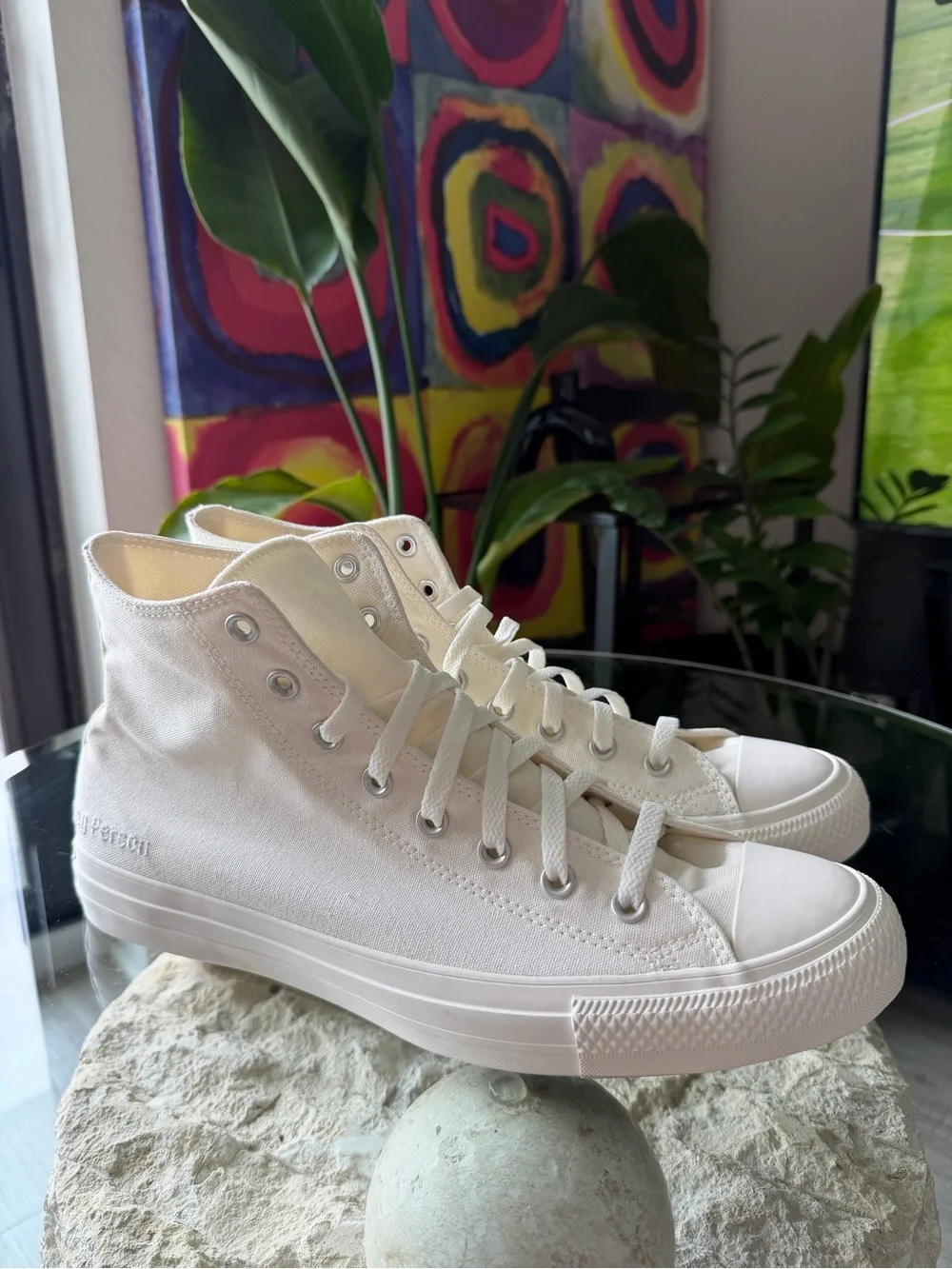 Converse By You Chuck Taylor High Top Dog Person Unisex Sneakers NWOT M11.5W13.5 - Picture 8 of 16